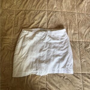 A&F White Linen Mini Skirt